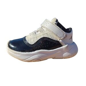 Jordan Toddler Sneakers Size 5C White Black Velcro Basketball Shoes